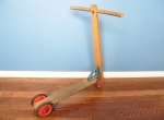 VERO baby oldtimer wood scooter.JPG
